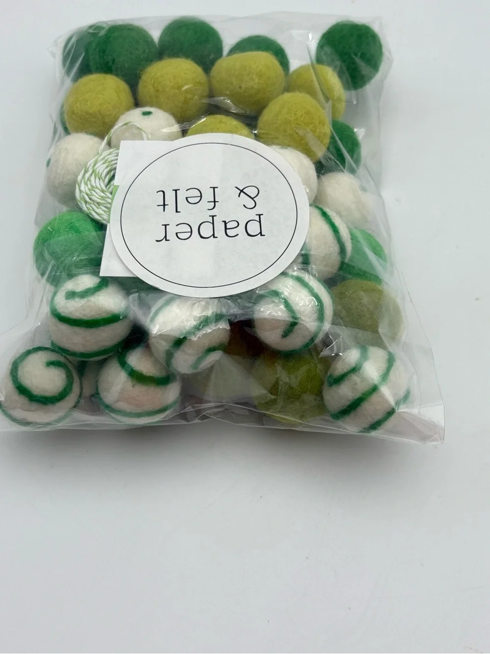 Green Felt Ball Garland Kit